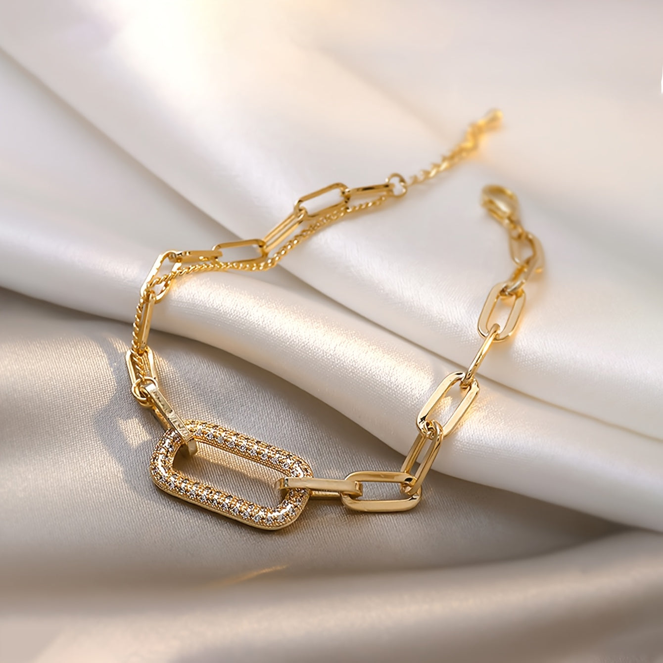 Vintage Style Women'S Bracelet