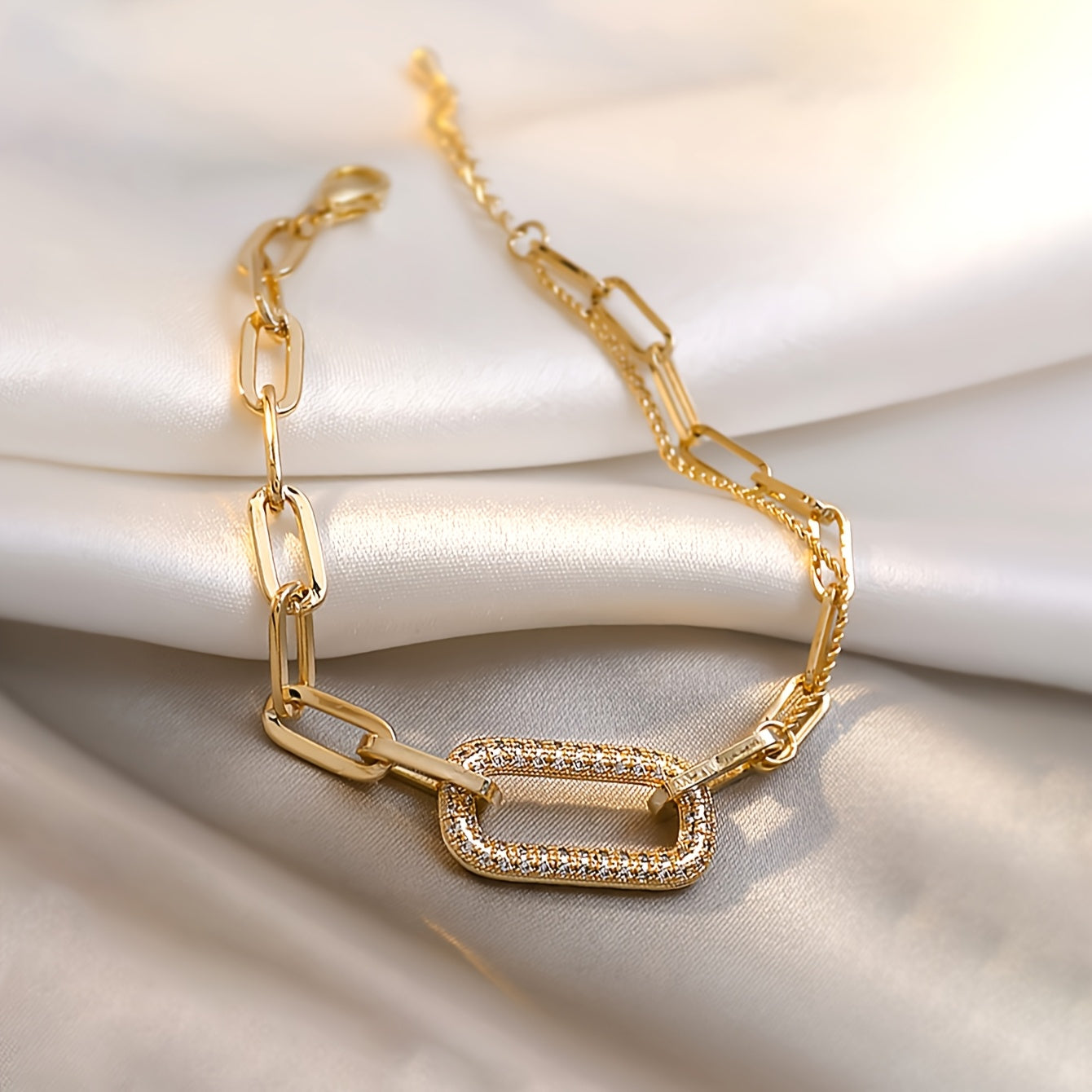 Vintage Style Women'S Bracelet