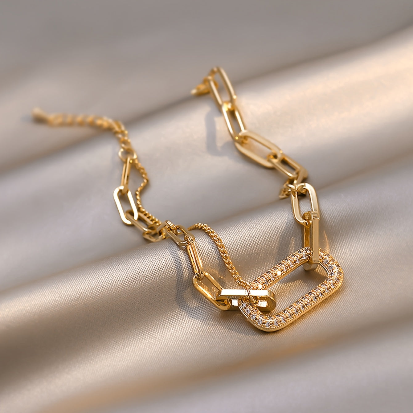 Vintage Style Women'S Bracelet