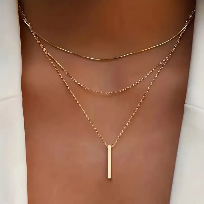 Chic Schlangenknochen-Anhänger-Halskette, Stilvolle Mehrschicht-Schlangenknochen-Ketten-Anhänger-Halskette - Minimalistischer langer Bar-Schmuck