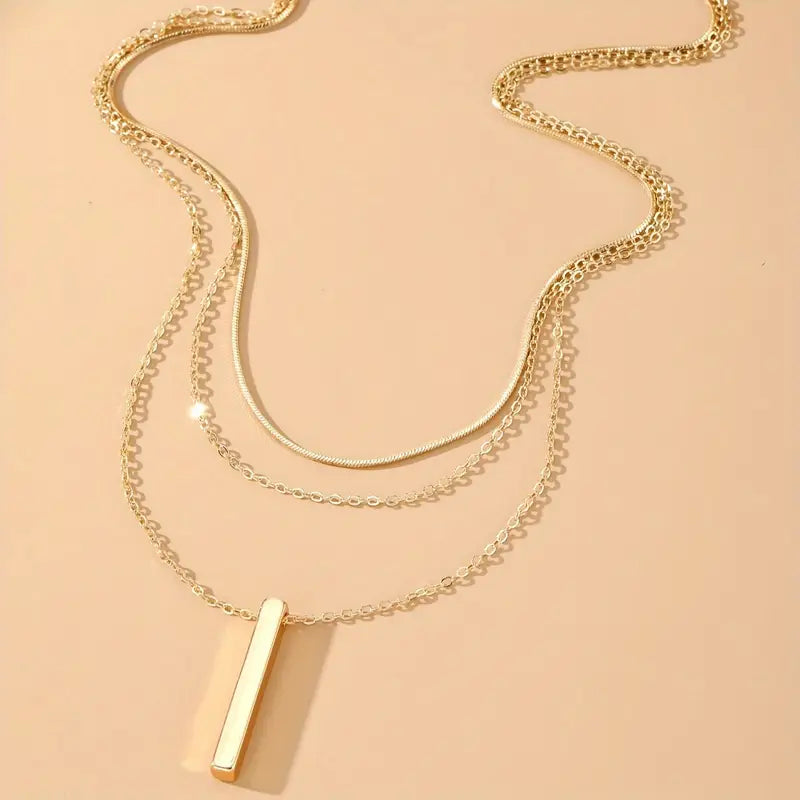 Chic Schlangenknochen-Anhänger-Halskette, Stilvolle Mehrschicht-Schlangenknochen-Ketten-Anhänger-Halskette - Minimalistischer langer Bar-Schmuck