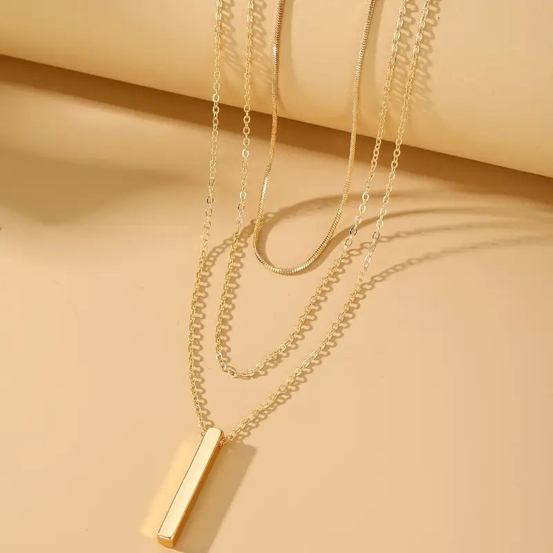 Chic Schlangenknochen-Anhänger-Halskette, Stilvolle Mehrschicht-Schlangenknochen-Ketten-Anhänger-Halskette - Minimalistischer langer Bar-Schmuck