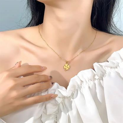 Edelstahl-Vierblättriges Kleeblatt-Anhänger Halskette mit 18K Goldbeschichtung - Eleganter & Vielseitiger Schmuck für Freizeitkleidung