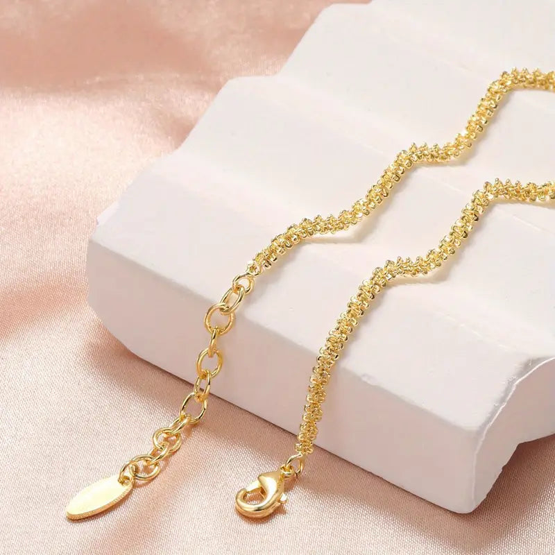 Eleganter, Einfacher Schneeflocken-Kettenarmband, 18K Goldvergoldeter Kupfer