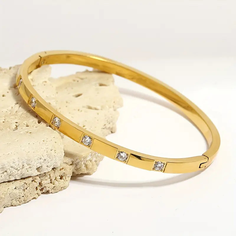 Luxus inspiriertes Edelstahl-Armband mit Funkelnden Strasssteinen